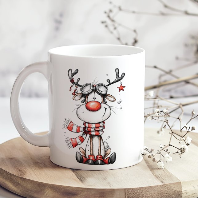 Mug de Noël Renne Drôle – Oh Mon Cerf ! (Funny Reindeer Christmas Mug – Oh Deer! on a boho wooden table with tiny white flowers)