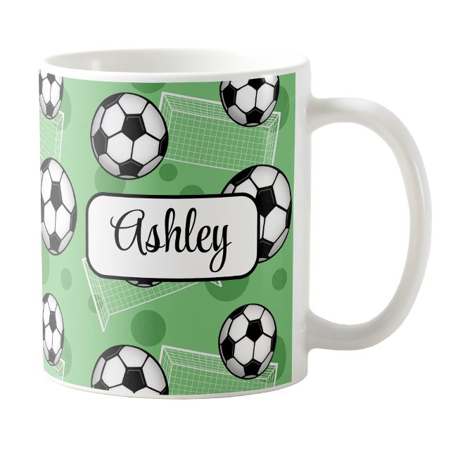 Mug de soccer vert personnalisé (Personalized Green Soccer Mug at Amy's Coffee Mugs on Zazzle. )