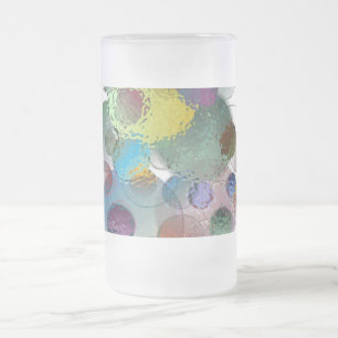 Mug de verre mousseux congelé