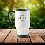 Mug De Voyage Amusants Design Moderne Peut Contenir La Typograph<br><div class="desc">Tasse à café branchée et drôle disant "Peut contenir de l'alcool" dans la typographie moderne stylisée sur la tasse à café à deux tons. Un cadeau parfait pour le vrai amoureux de la vie ! Disponible dans beaucoup plus de couleurs intérieures.</div>