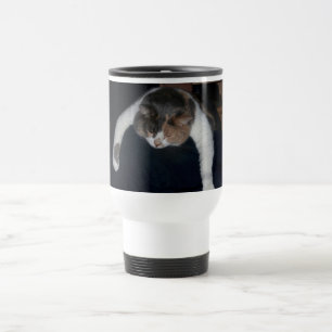 Mug De Voyage Chat couché Cute Calico au-dessus de l'épaule