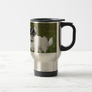 Mug De Voyage Chien Chihuahua debout sur une pelouse verte