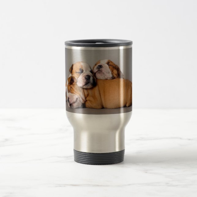 Mug De Voyage Chien de taureaux anglais dormant (Centre)