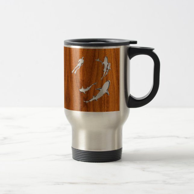 Mug De Voyage Chrome Comme Plongeur avec requins sur la plaque d (Droit)