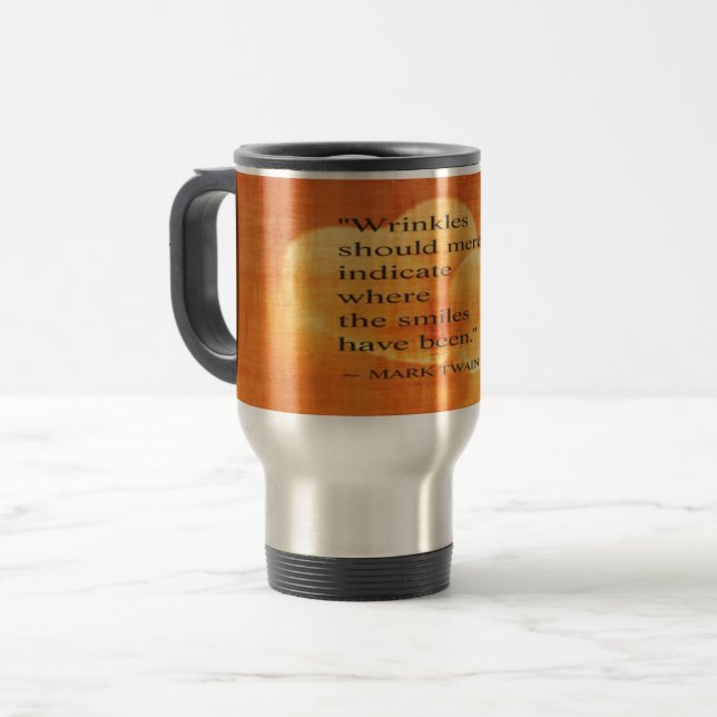 Mug De Voyage Citation d'anniversaire de Mark Twain avec des cœu (Devant gauche)