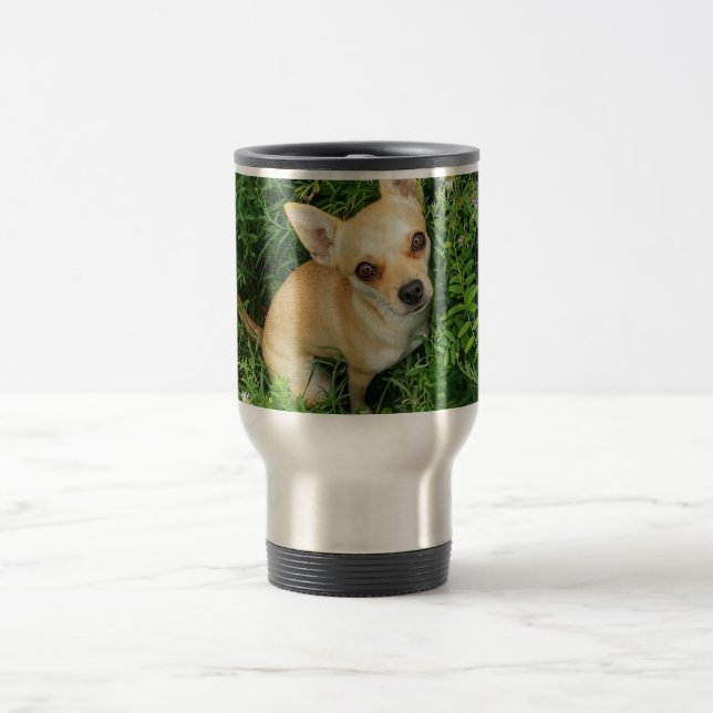 Mug De Voyage Cute Chihuahua dans la prairie (Centre)
