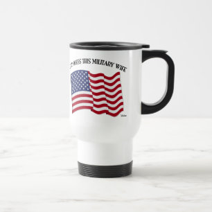 Mug De Voyage DIEU BÉNISSE CETTE FEMME DE MILITAIRE avec drapeau