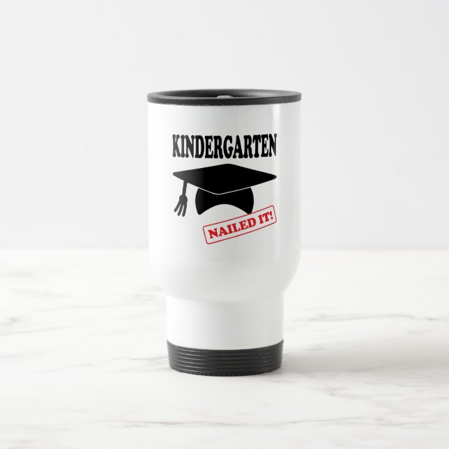 Mug De Voyage Le jardin d'enfants l'a cloué (Centre)