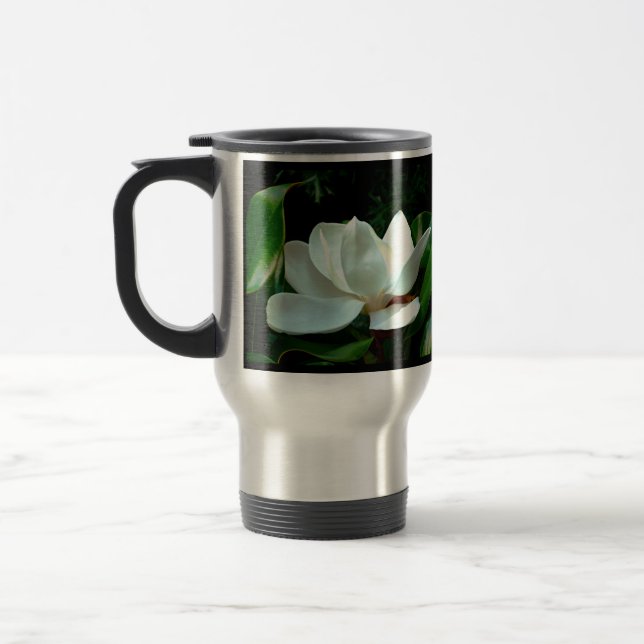 Mug De Voyage Magnolia en gros plan (Gauche)