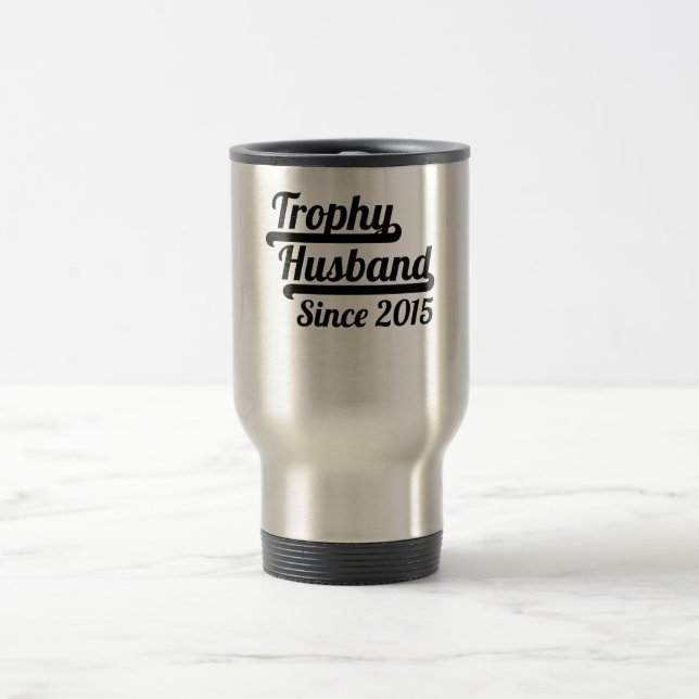 Mug De Voyage Mari de trophée depuis 2015 (Centre)