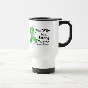 Mug De Voyage Mon épouse est un ruban fort de vert de survivant
