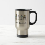 Mug De Voyage New York Hanoukka NYC Chanukah Fêtes juives<br><div class="desc">Le design d'une tasse de voyage est l'illustration originale d'une rangée de repères de NYC classiques habillés pour la saison des fêtes de Chanukah, avec l'HANOUKKA de NEW YORK dans une police amusante. Idéal pour tous ceux qui aiment New York City ! Version de Noël également disponible. Ne vois-tu pas...</div>