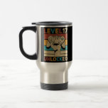 Mug De Voyage Niveau 17<br><div class="desc">Niveau 17 Year Old Unlocked 17e Birthday Gamer Teen Boy Girl Gift. Parfait pour papa,  maman,  papa,  men,  women,  friend et family members on Thanksgiving Day,  Christmas Day,  Mothers Day,  Fathers Day,  4th of July,  1776 Independent Day,  Vétérans Day,  Halloween Day,  Patrick's Day</div>