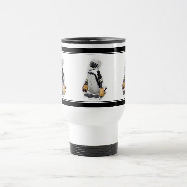 Mug De Voyage Petit Penguin portant un engin de hockey (Centre)