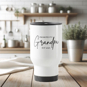 Mug De Voyage Promu à Grand-père EST 2025   Nouveau grand-père