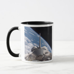 Mug Découverte de navette spatiale backdropped par la