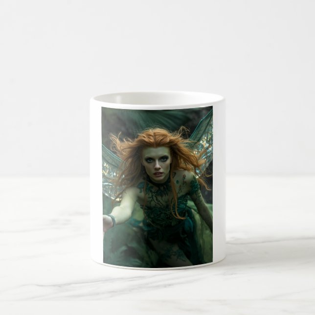 Mug Déesse extraterrestre de la forêt – Femme ailée ve (Centre)