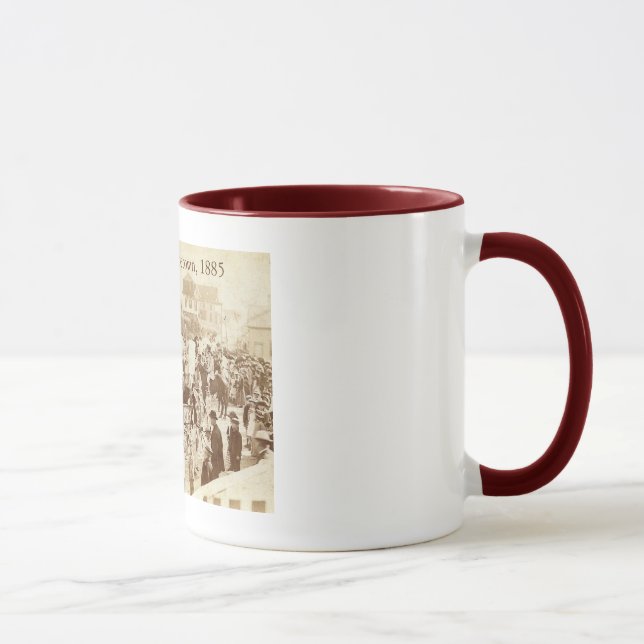 Mug Défilé, Provincetown, cru 1885 (Droite)