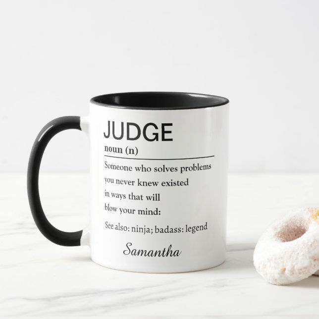 Mug Définition de juge drôle personnalisée (Avec donut)