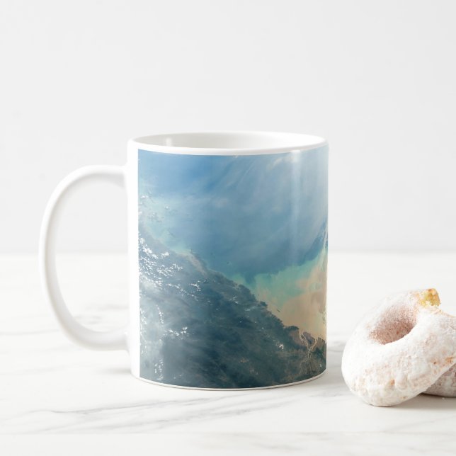 Mug Delta De La Rivière Irrawaddy En Birmanie (Myanmar (Avec donut)