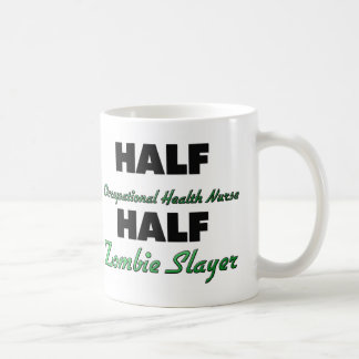 Mug Demi de demi de tueur de zombi d'infirmière