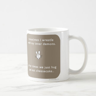 Mug Démons intérieurs de gâteau au fromage de lapin