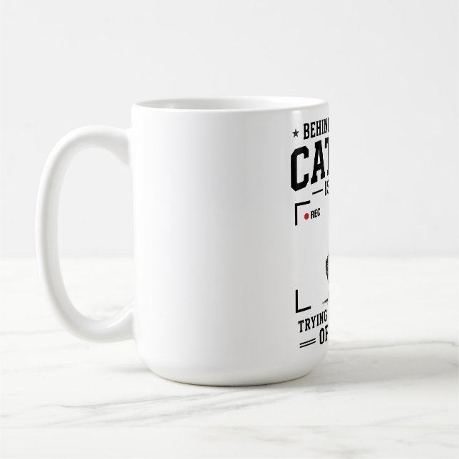 Mug Derrière chaque bon receveur se cache une maman qu (Gauche)