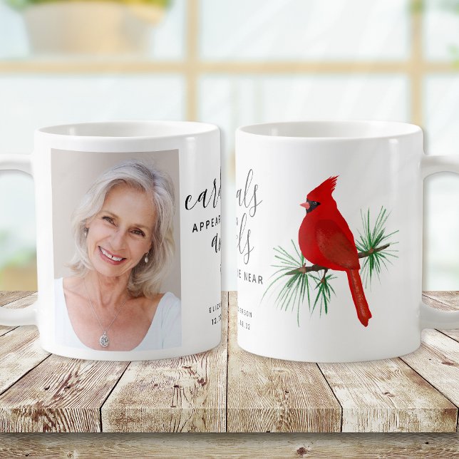 Mug Des cardinaux apparaissent quand les anges sont pr (Créateur téléchargé)