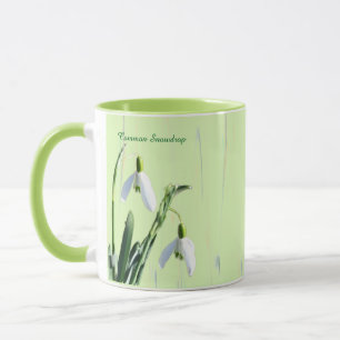 Mug des fleurs de neige communes