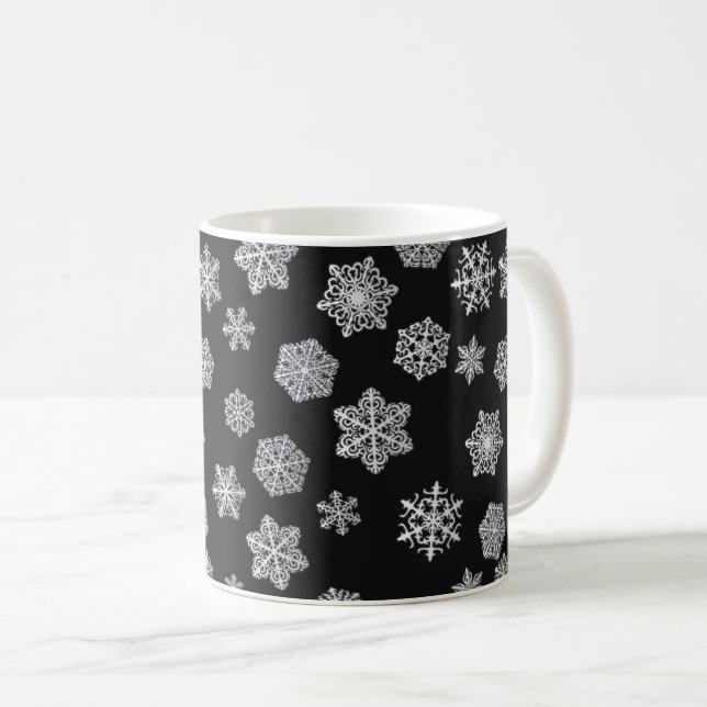 Mug Des flocons d'argent sur un arrière - plan noir (Devant droit)