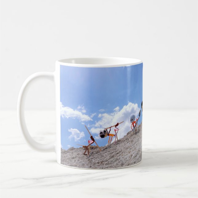 Mug Des poupées de Fubby sur la piste de ski, avec un  (Gauche)