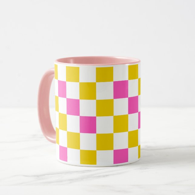 Mug Dessin à carreaux jaune blanc rose  (Devant gauche)