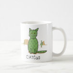 Mug Dessin drôle de cactus "Catcus"<br><div class="desc">Cette tasse drôle présente un dessin simple d'un cactus vert en forme de chat,  ou "catcus". Le catcus apparaît au premier plan avec deux cactus réguliers au loin devant deux mesas. Une tasse pour tous ceux qui apprécient la nature souvent épineuse des chats.</div>