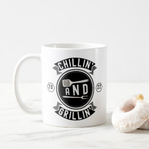 Mug Détente et grillades drôle d'été extérieur BBQ