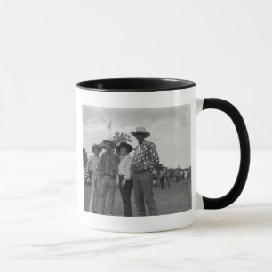 Mug Deux hommes et deux femmes à un rodéo