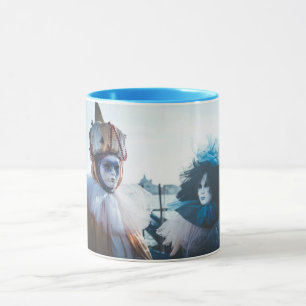 Mug Deux masques de carnaval à Venise, Italie