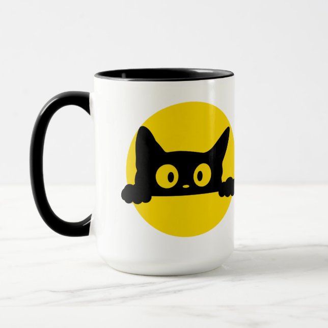 Mug deux tons avec chat noir mignon qui regarde de (Gauche)
