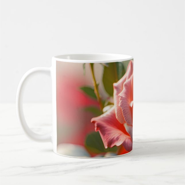 Mug Dew du matin sur un Rose en fleurs (Gauche)
