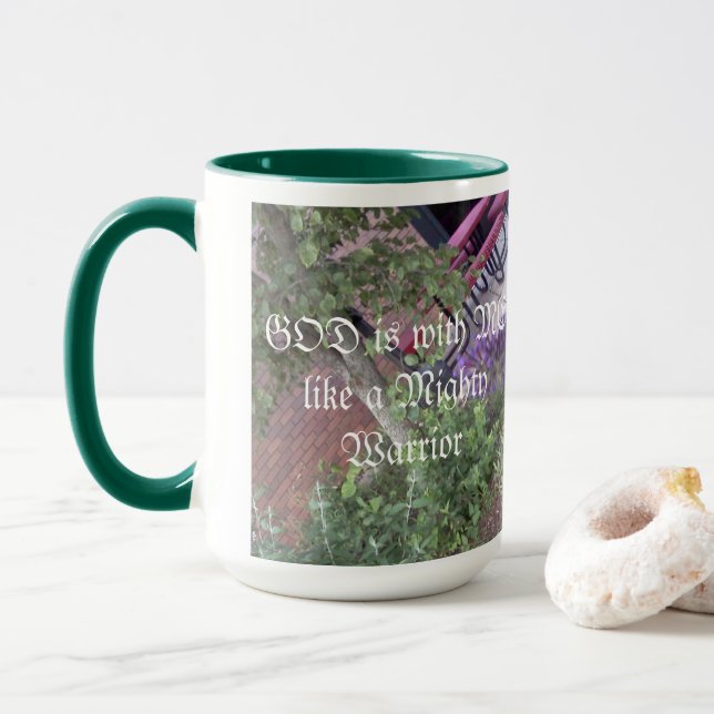 Mug DIEU est avec MOI comme un Guerrier Puissant (Avec donut)
