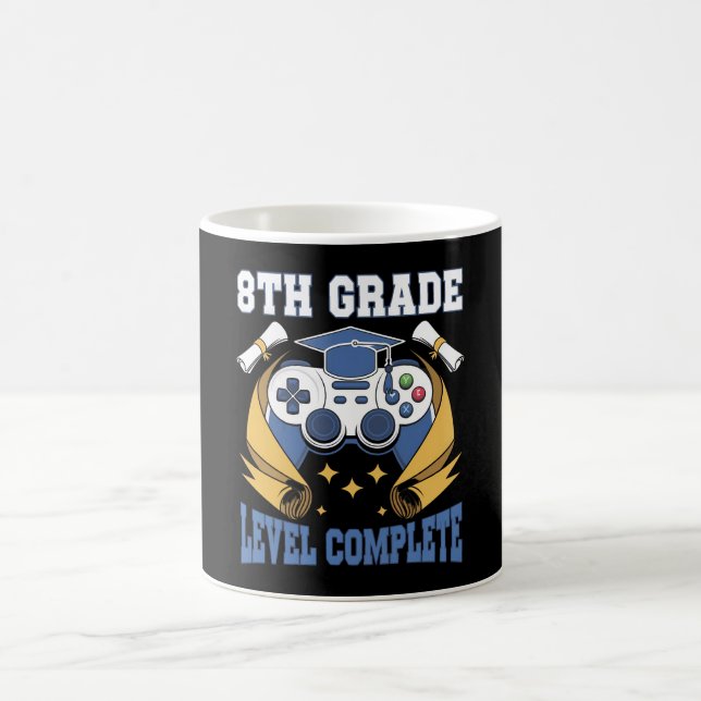 Mug Diplôme de jeu de jeu complet de niveau 8e année (Centre)
