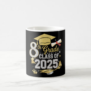 Mug Diplômé de la promotion 2025 de 8e année