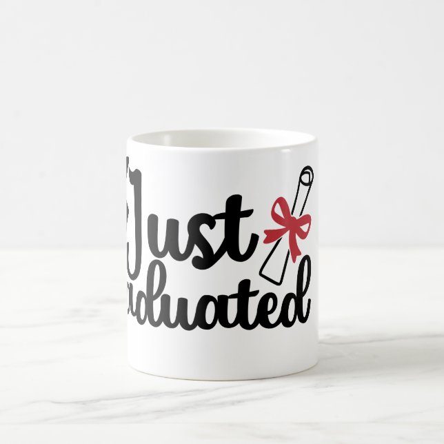 Mug Diplôme et Cap de l'année de votre remise de diplô (Centre)