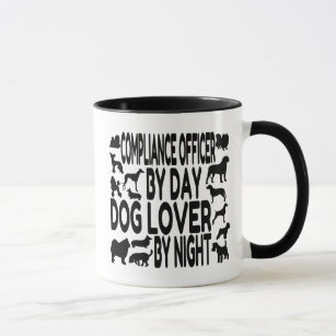 Mug Dirigeant de conformité d'amoureux des chiens