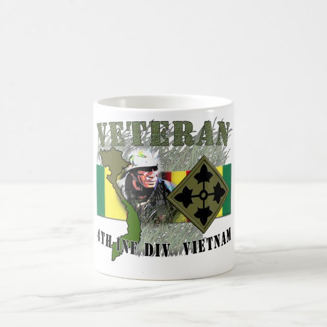 Mug Division de Vietnam-4th FNI (aucun CIB) (Centre)