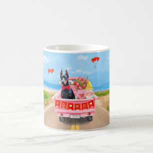 Mug Doberman Chien Saint-Valentin Coeurs de camion