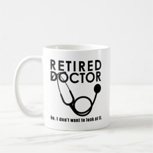 Mug Docteur à la retraite w Stethoscope et Sassy Funny