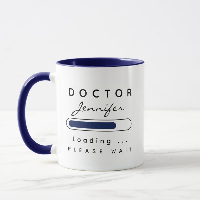 Mug DOCTEUR [Nom] Chargement Marine & White (Gauche)