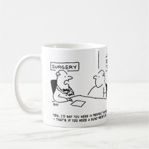 Mug Docteur Tells Patient Il est en forme fine dessin.