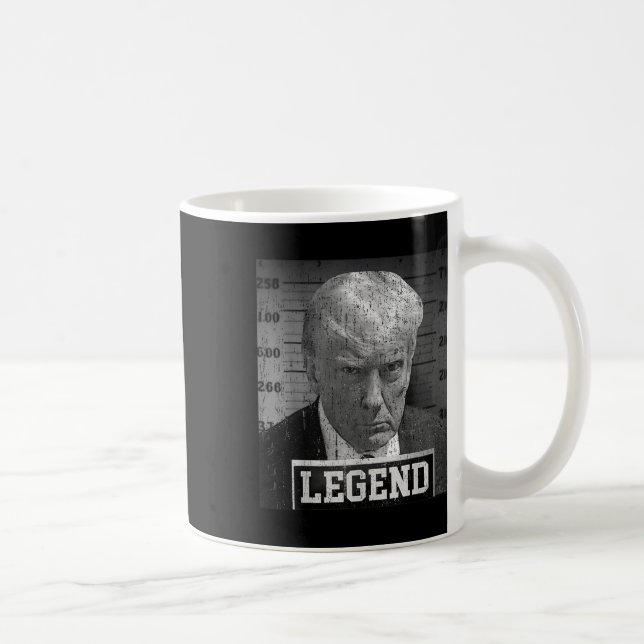 Mug Donald Trump Mugshot 2024 Pas un partisan coupable (Droite)