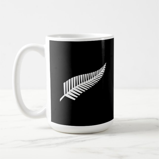 Mug Drapeau à fougère argentée (NZ) (Gauche)